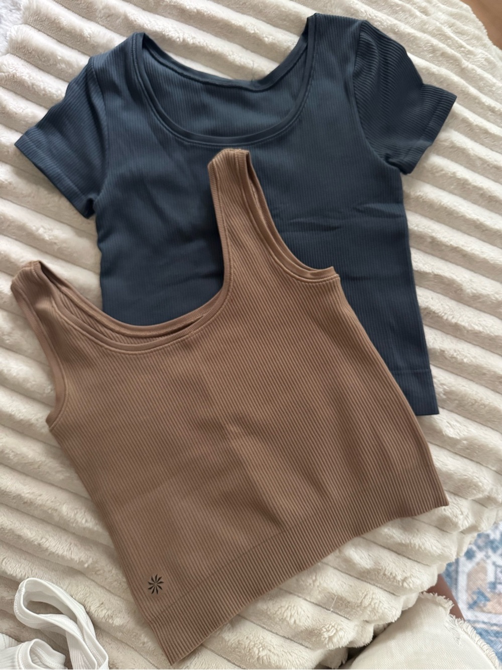 Athleta Girl Ribbed Tank and Crop Tee Set - Blue & Tan Size M/8-10 - Picture 3 of 3